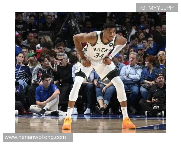 字母哥赛后采访妙语连珠幽默回应全场观众笑声不断